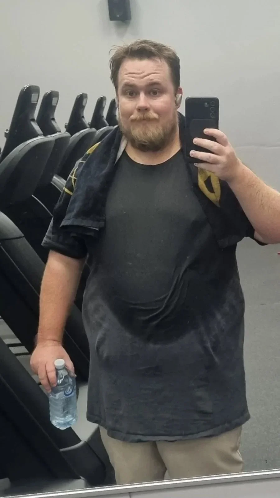 One year of dieting and working out [29-30] — before and after photo — Bodybuilding on GlowUps