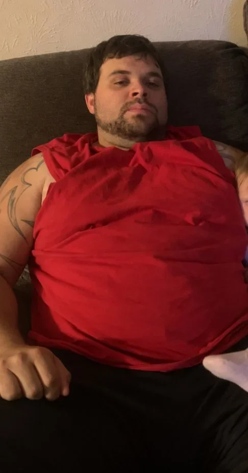 280lbs to 170lbs in 4 consistent years — before and after photo — Bodybuilding on GlowUps
